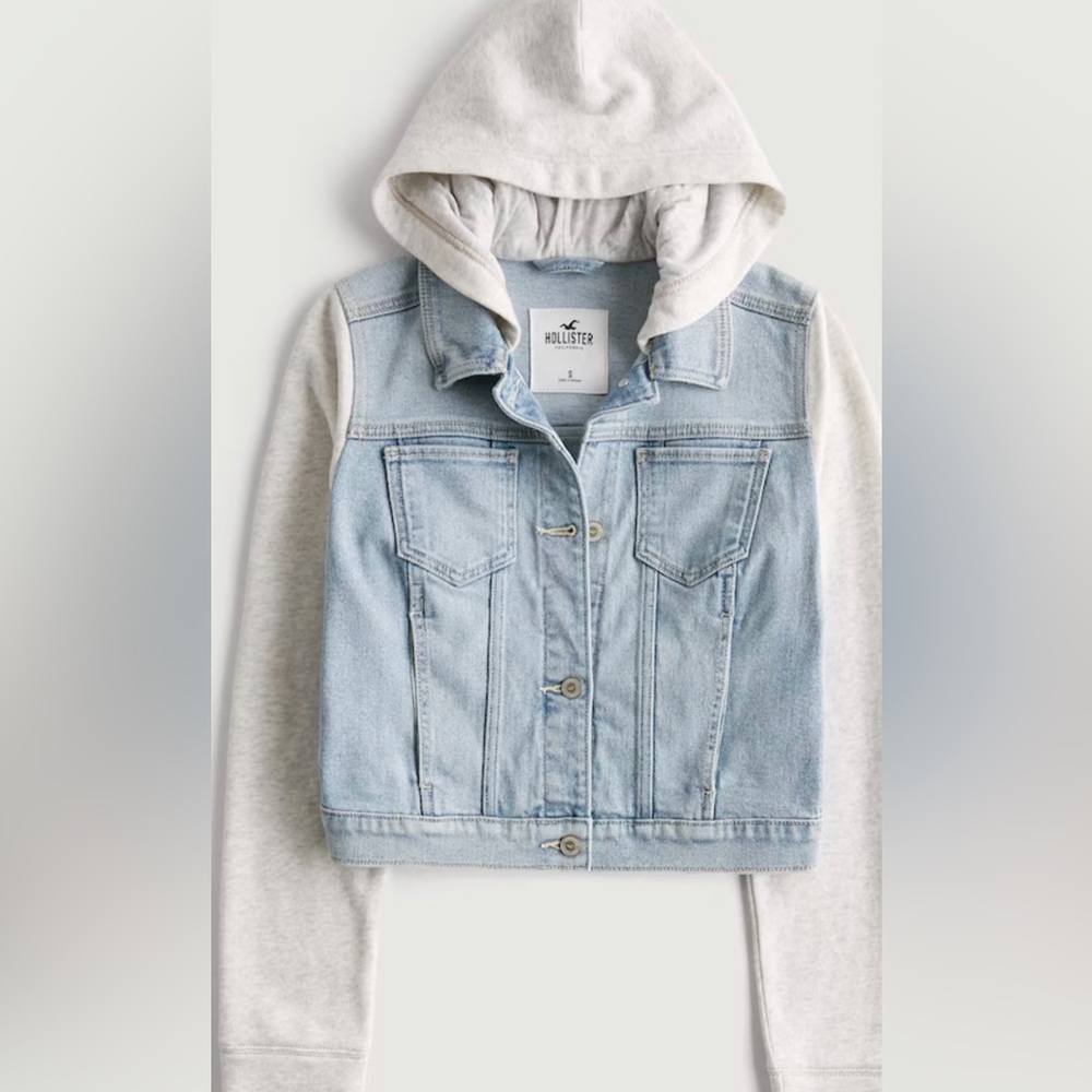 Hollsiter women’s cropped hooded denim jacket (dark wash)